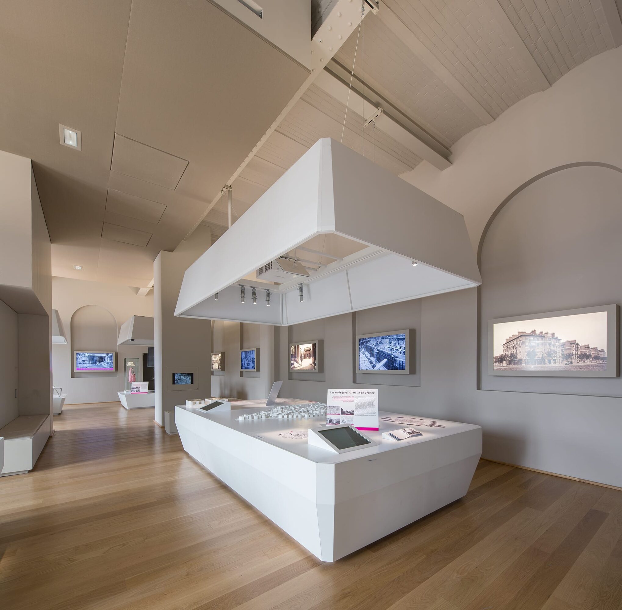 Musée D Histoire Urbaine Et Sociale De Suresnes Musée d’histoire urbaine et sociale de Suresnes - Texaa.